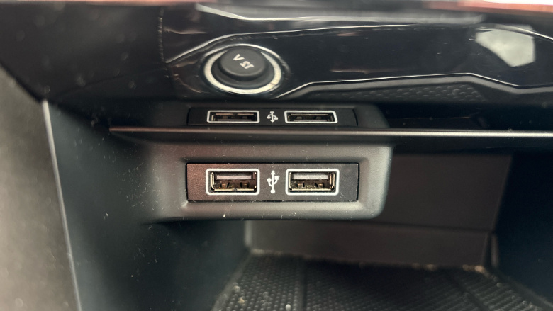 Volkswagen T-Roc 1.5 TSI EVO Design 5dr Petrol Hatchback